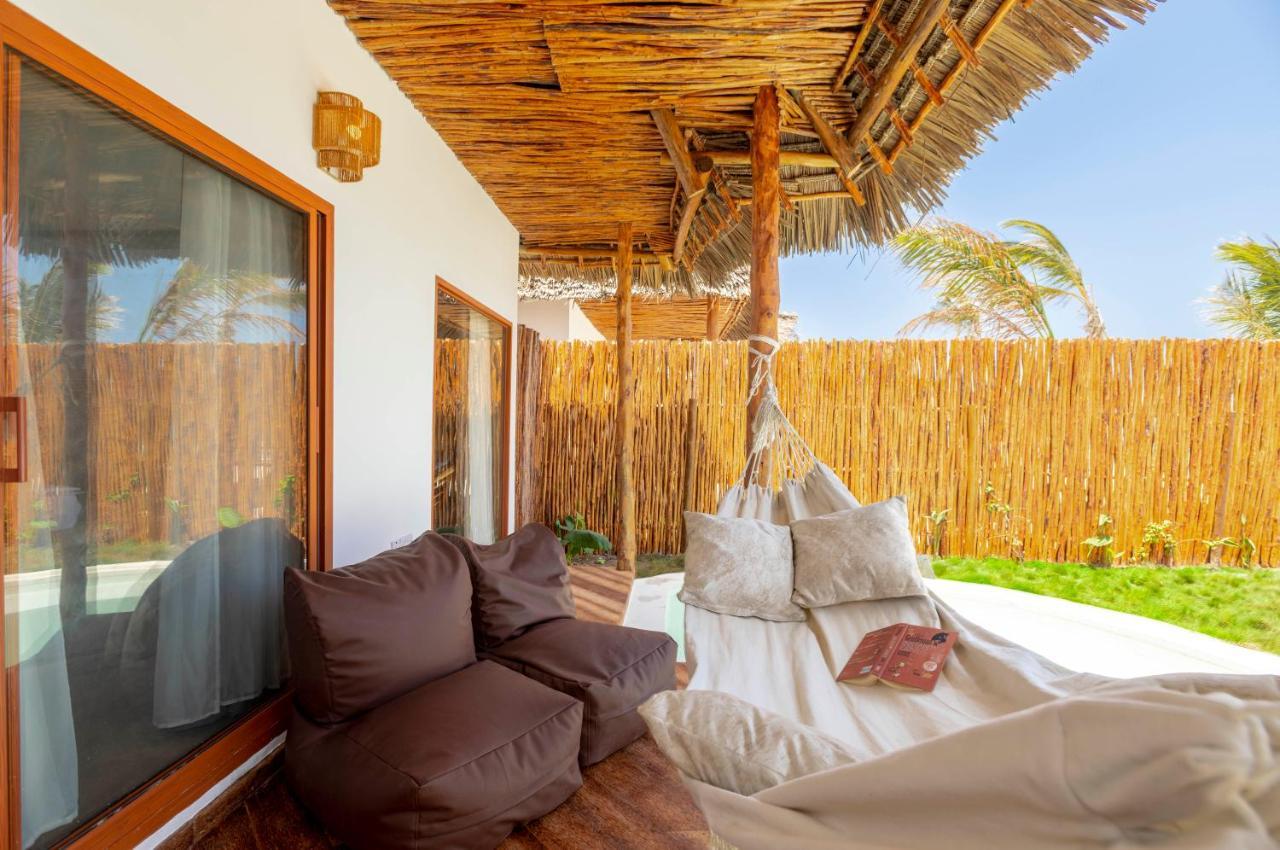 Safaya Luxury Villas - Adults Only Nungwi Exterior photo