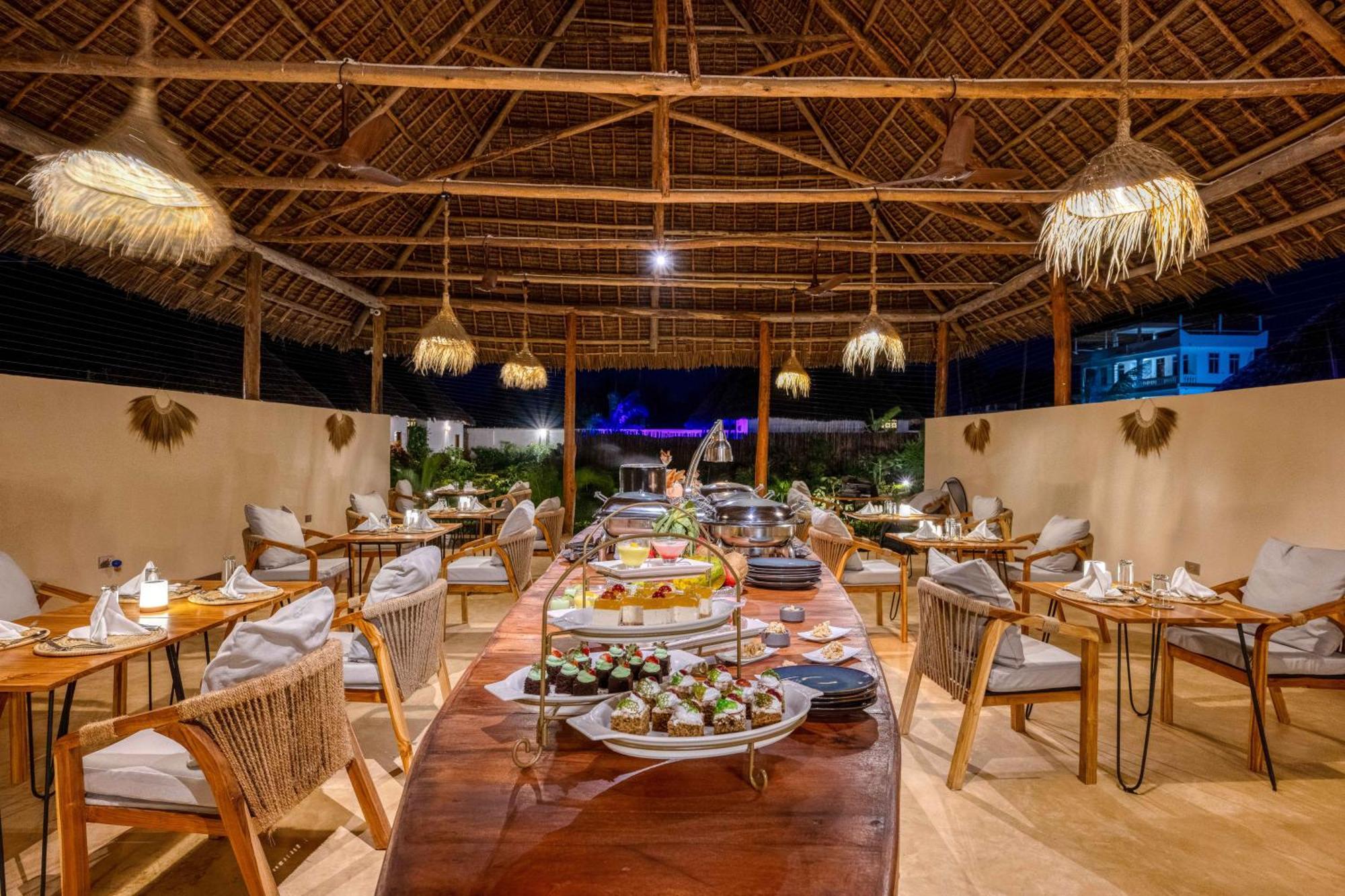 Safaya Luxury Villas - Adults Only Nungwi Exterior photo